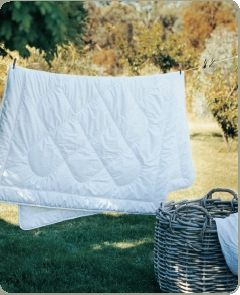 MYCRALOFT WASHABLE WOOL QUILT MYCRALOFT WASHABLE WOOL QUILT